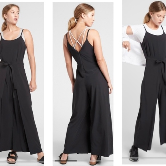 ❌SOLD❌BNWT Athleta it’s a wrap Romper - Picture 5 of 5